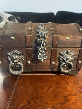 Vintage Gothic Treasure/jewelry Chest with Metal Lion Ring Accents